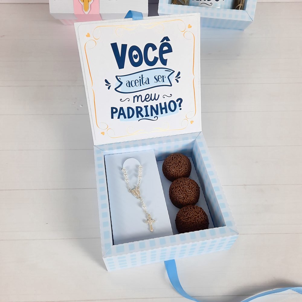 04 Caixa para Terço e Doces Padrinho Arquivo Convite Caixa Terço e Doces Azul - Imagem 1