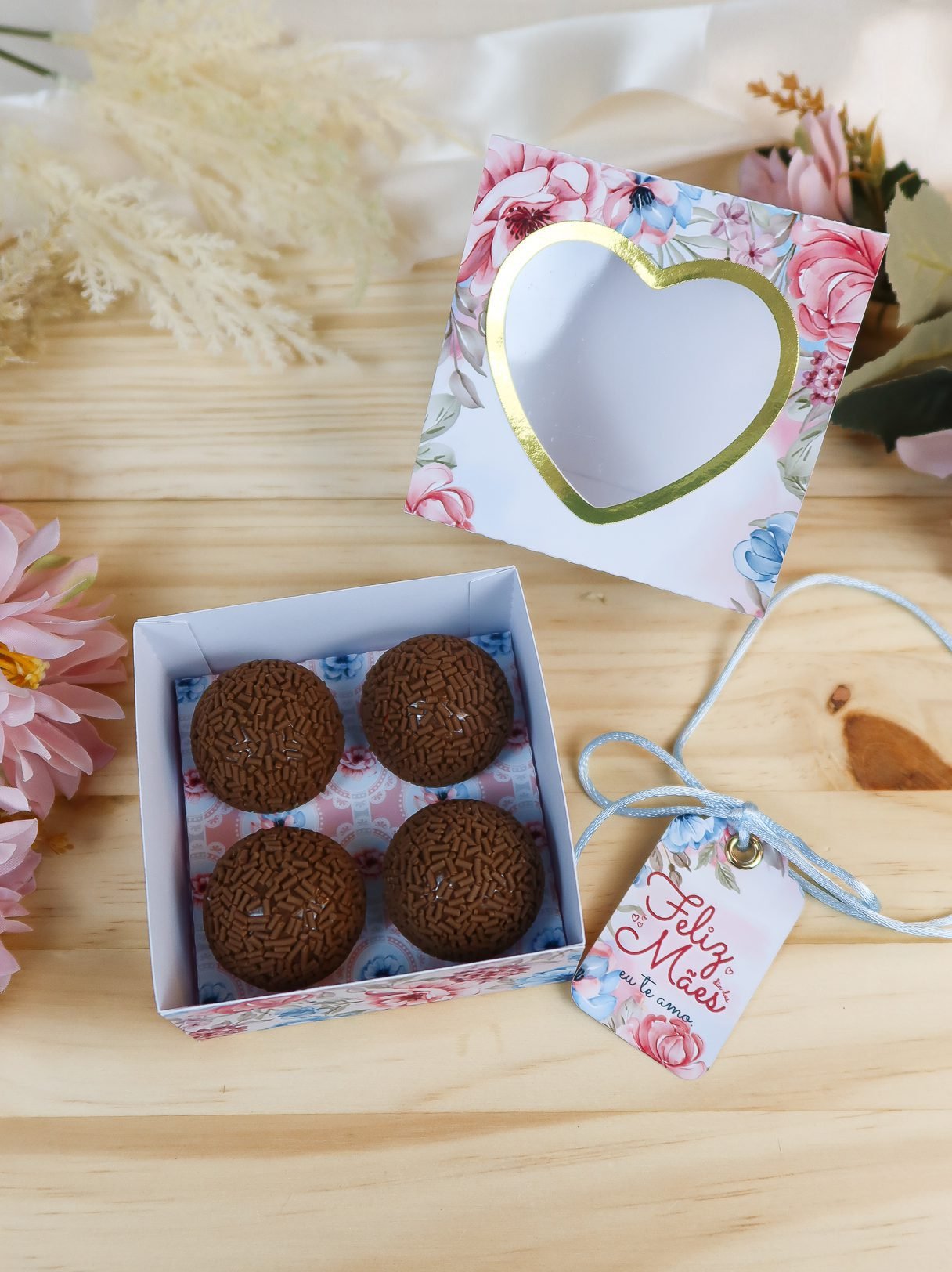 29 Caixa para 4 Doces Arquivo Dia das Mães Caixa 4 Doces - Imagem 1
