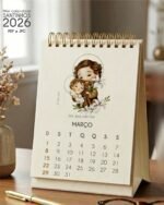 Arquivo Mini Calendário de Mesa A6 Santinhos 2026 - Imagem 3