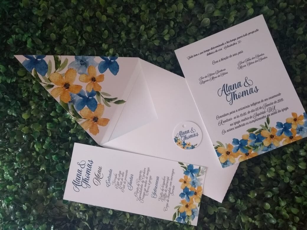 CONVITE FLORAL AZUL E AMARELO Arquivo Convite Casamento Floral Azul e Amarelo - Imagem 1
