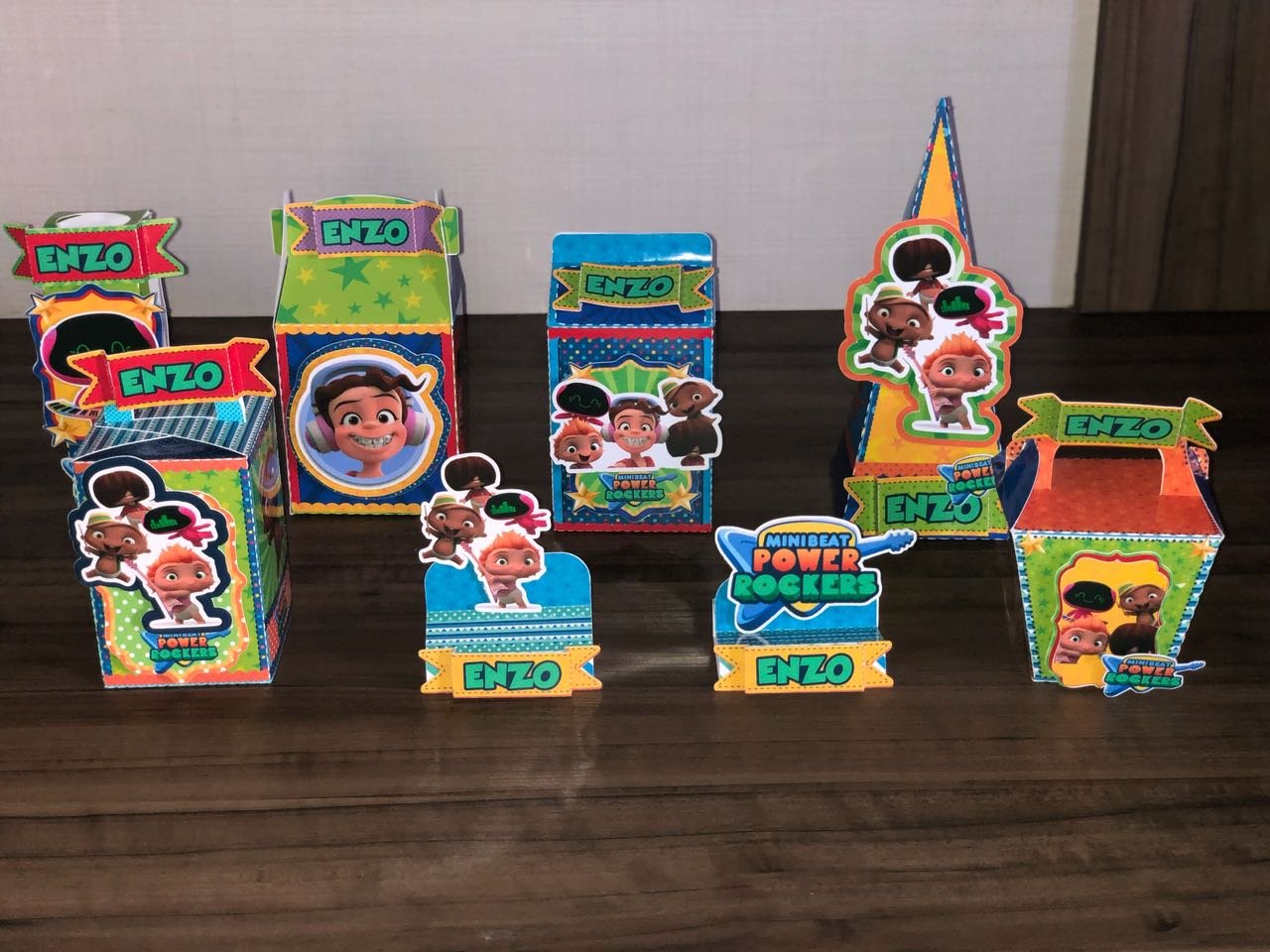MINI BEATS POWER ROCKERS 2 Arquivo de Corte Mini Beats Power Rockers 2 - Imagem 1