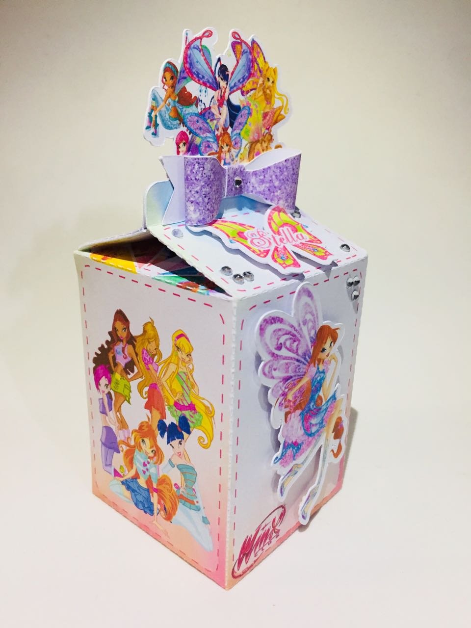 WINXS 2 Arquivo de corte Winxs 2 - Imagem 1