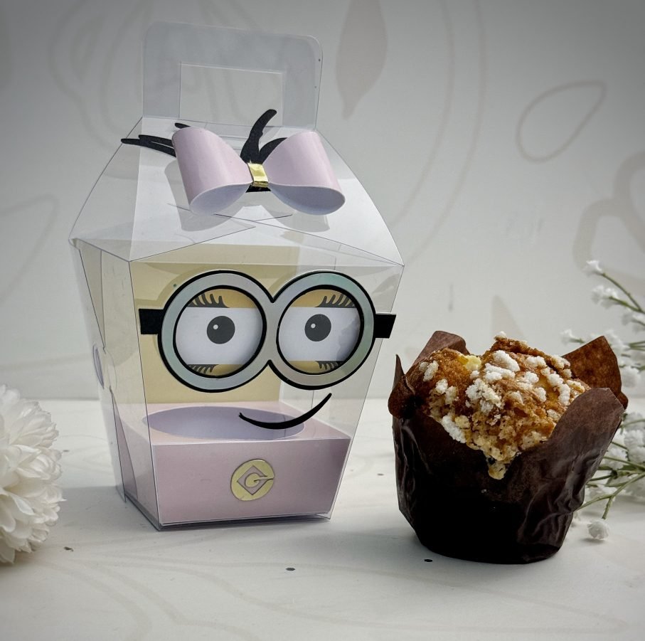 batch_CAIXA CUPCAKE MINIONS Arquivo Caixa Sushi Cupcake Acetato Minnions - Imagem 1