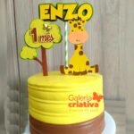 Arquivo Topo de Bolo Girafinha Sentada