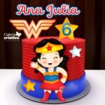 Arquivo Topo de Bolo Mulher Maravilha Cute em Camadas 3