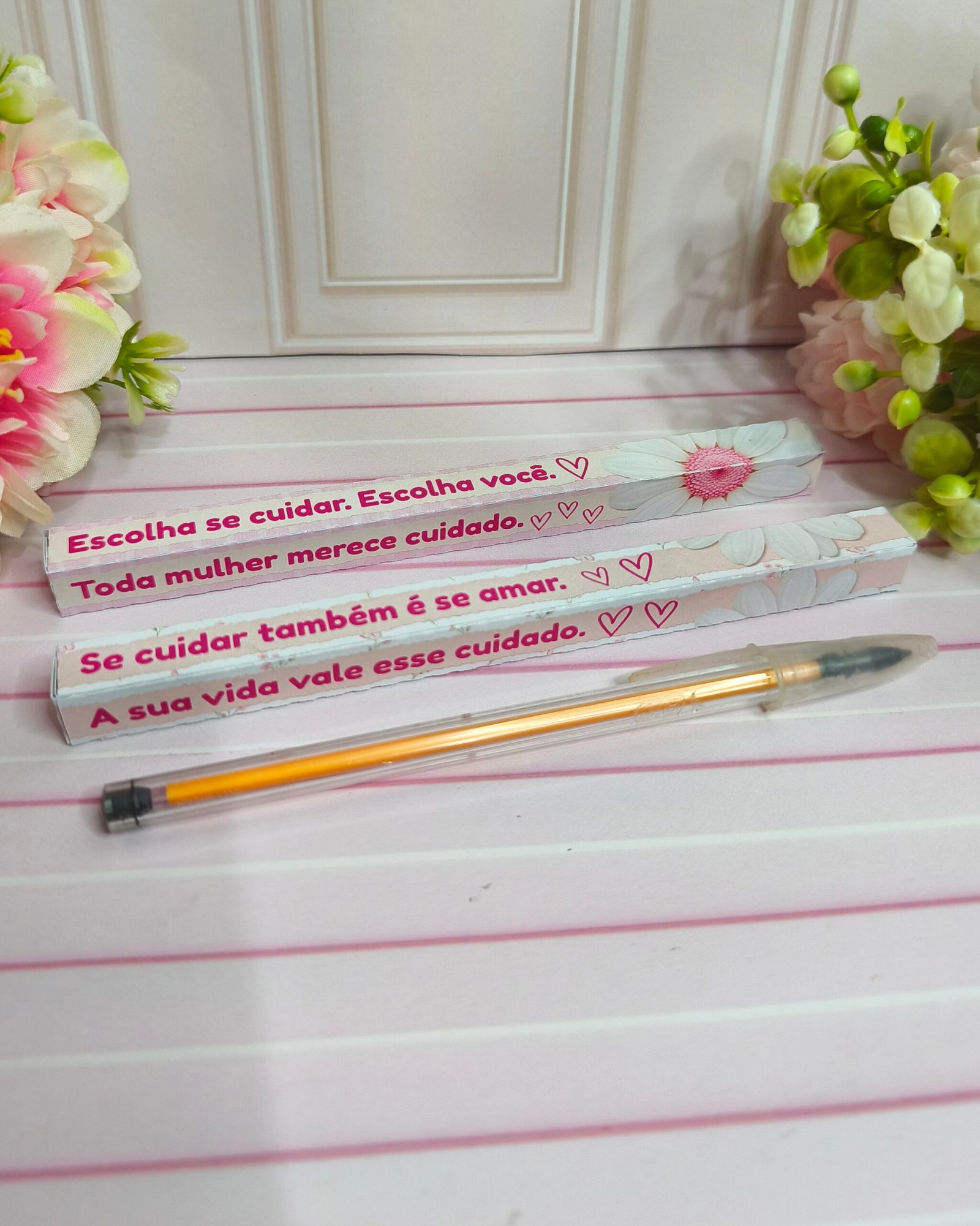 Caixa caneta bic Arquivo Outubro Rosa Caixa Caneta Bic - Imagem 1